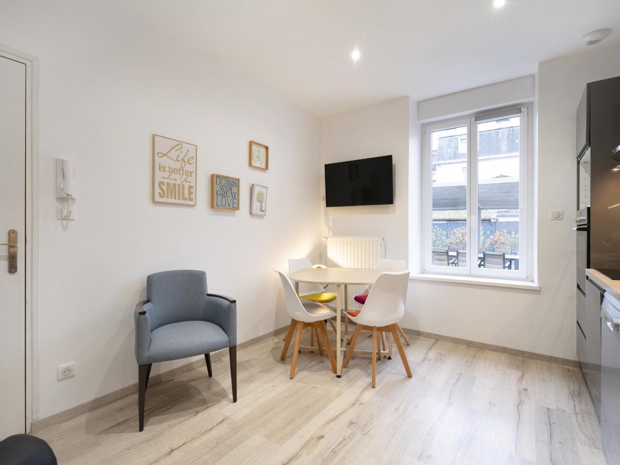 Residence Louis Quartier Gare ヴィッテル エクステリア 写真